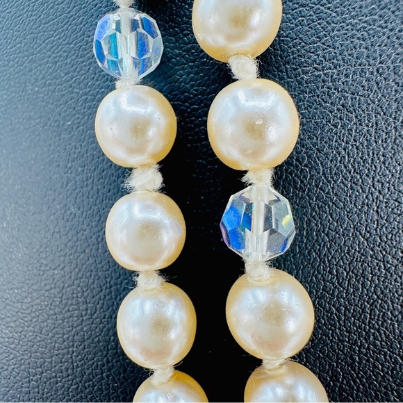 Vintage Glass Pearl Necklace Aurora Borealis Faceted Crystals Knotted Opera 52” - Picture 2 of 11